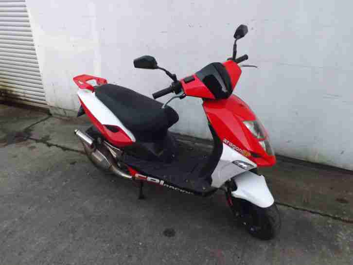 ROLLER 50 CCM MOTORROLLER 2-TAKT, 2,9 KW Marke CPI Aragon GP