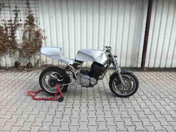 Rau-PSS-Suzuki-GSXR-1100