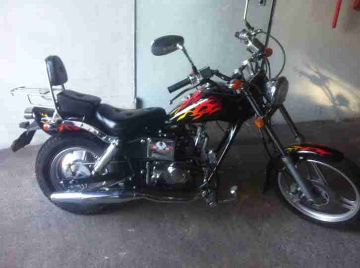 Regal Raptor DD 50 Bobber 50ccm Moped Leike Chopper