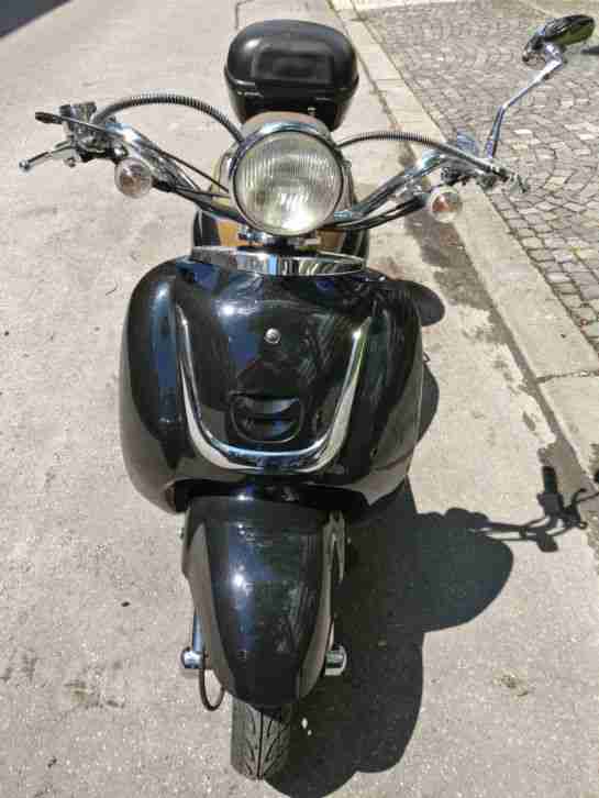 Retro Roller FOSTI 50 ccm 4-Takt