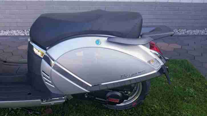 Rex Bergamo 25 Mofa 25km/h Roller Mofaroller Neu. Kein Aprila Piaggio TGB PGO JL
