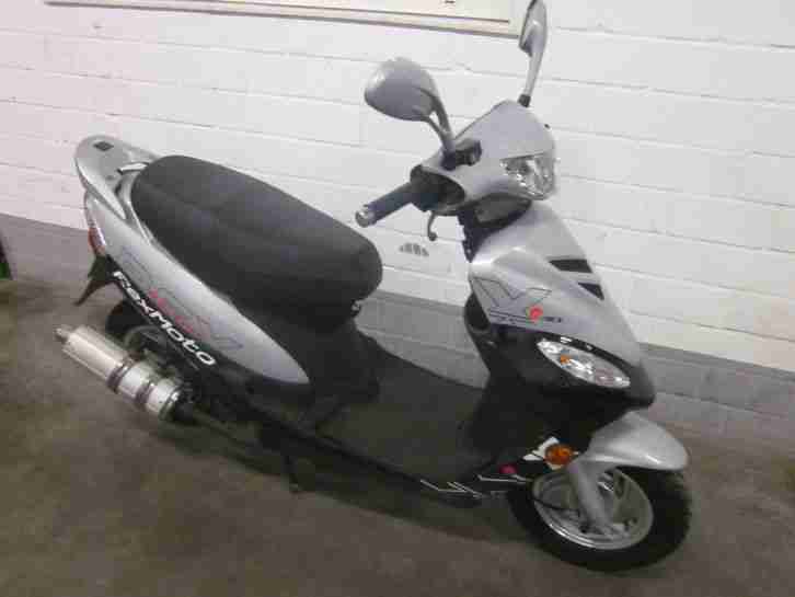 Rex RS-460 / 317 km / Bj. 2008 / Batterie neu /