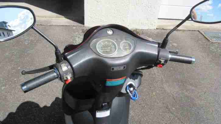 Roller 125 ccm Sachs Bee wenig km Top Zustand Motorroller