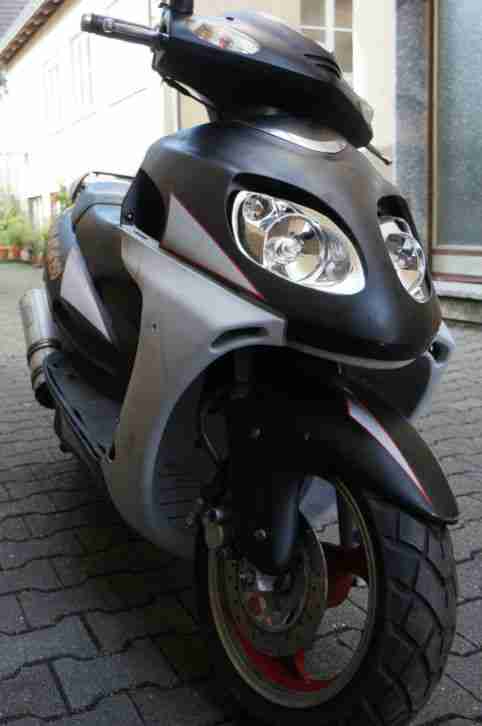 Roller 150 ccm Omi
