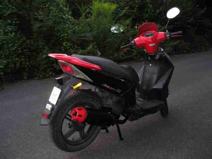 50 ccm Kymco Mit Papier 2 Schloss 1