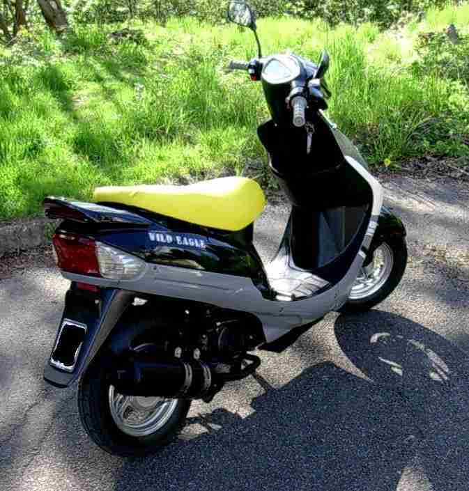 Roller 50ccm / Marke: ZNEN / Model: Sun 3 ZN50QT-11B