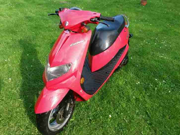 Roller 50ccm Suzuki