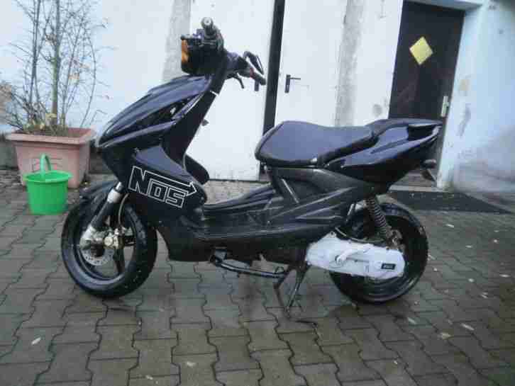 Roller AEROX 50 Yamaha Bastlerfahrzeug oder Teileträger