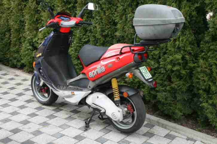 Roller Aprilia Replica SR50 LC ROSSIFUMI Motorroller