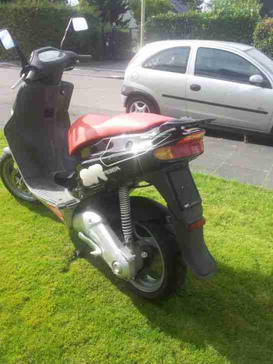 Roller Aprilia SR 50 LC Replica