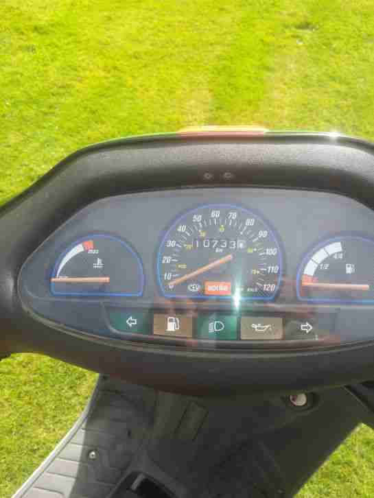 Roller Aprilia SR 50 LC Replica