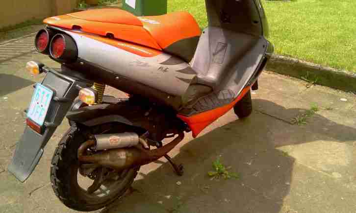 Roller Aprilia SR 50 Street in gutem Zustand und sofort fahrbereit
