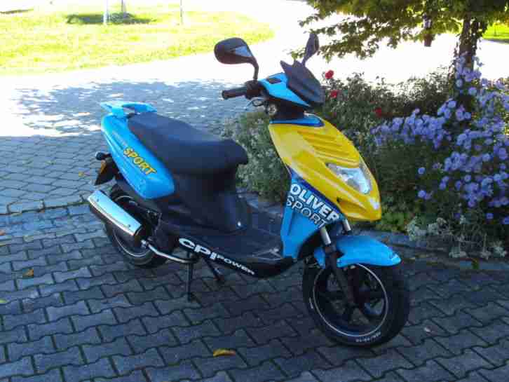 Roller CPI Oliver Sport Typ JR Scooter 50 km/h erst 3200 km Weihnachtsgeschenk