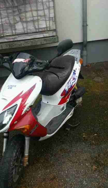 Roller Honda x8r x