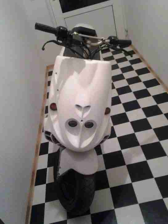 Roller Malaguti F12 Phantom