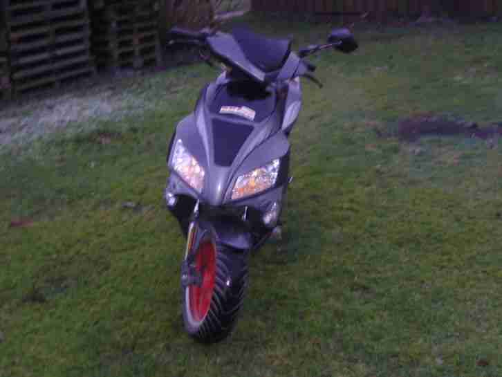 Roller/Moped Marke Nova Motors GT 3 2-Takter