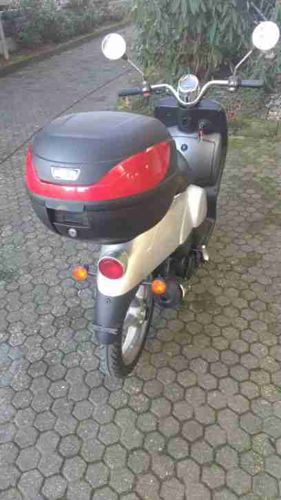 Roller Motorroller Benelli Pepe sehr guter Zustand