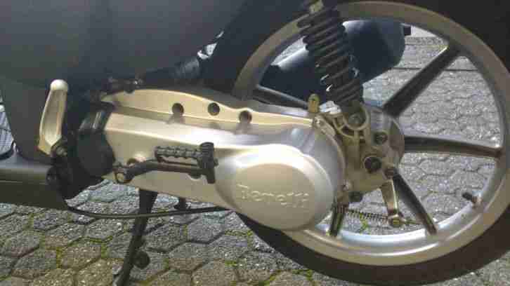 Roller Motorroller Benelli Pepe sehr guter Zustand