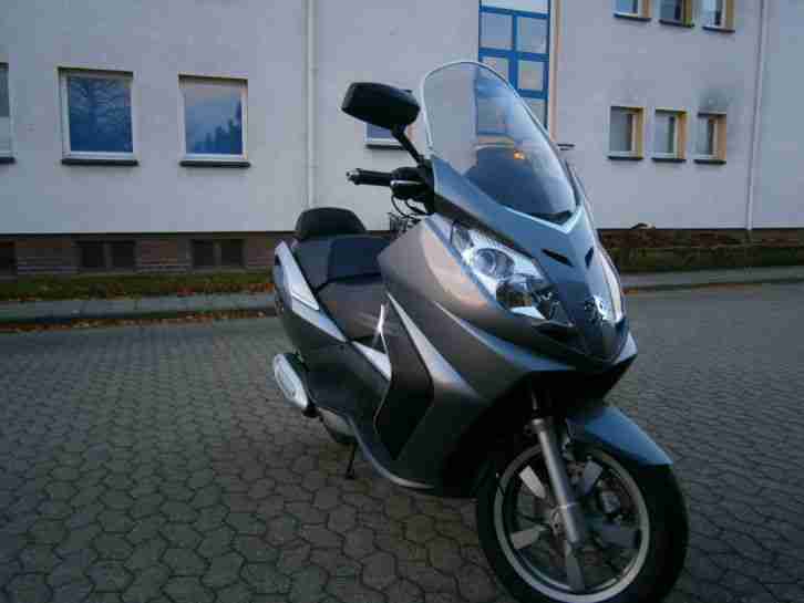 Roller Peugeot Satelis 250 ccm