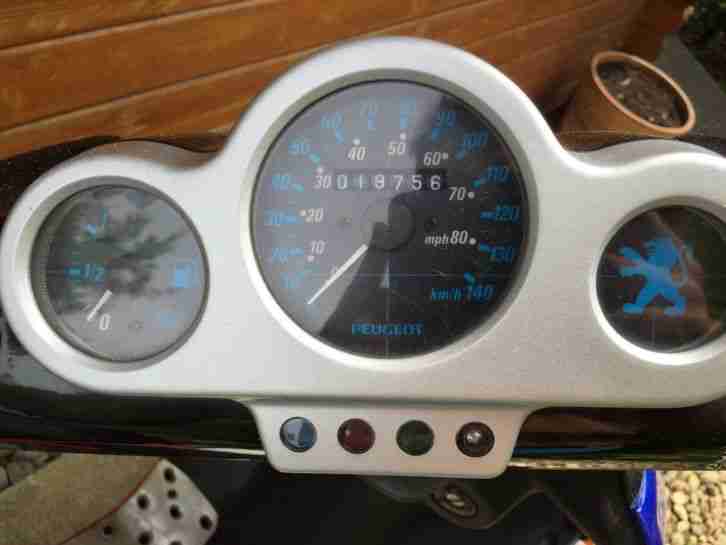 Roller Peugeot Speedfight 2 100
