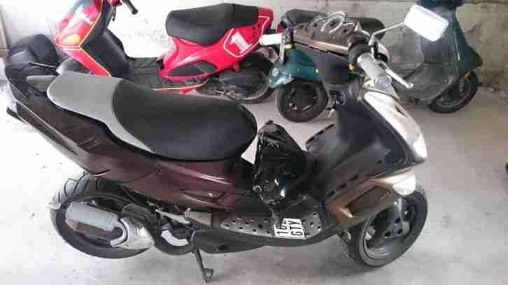 Roller Peugeot speedfight