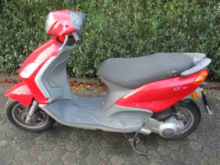 Roller Piaggio Fly 125 Modell 2007 15400km 4-Takter