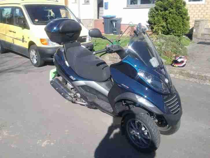 Roller Piaggio MP3 400 L