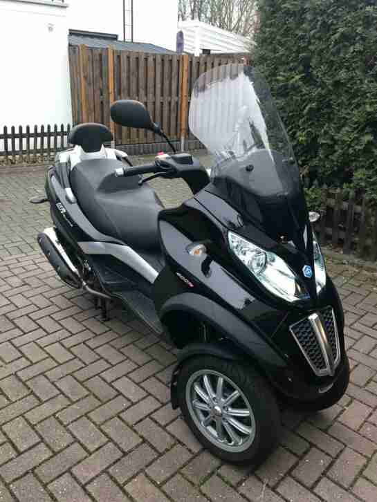 Roller Piaggio MP3 LT 400 ie Touring