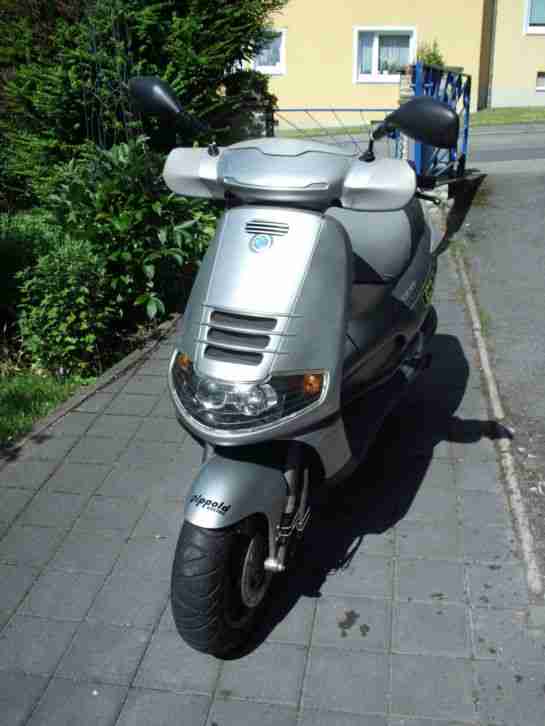 Roller Piaggio Skipper 125 ccm. 2 Takter , 9 kW