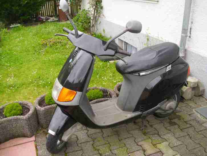 Roller Vespa Kleinkraftrad Typ NSL