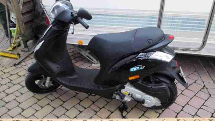 Roller Piaggio ZIP50 4T