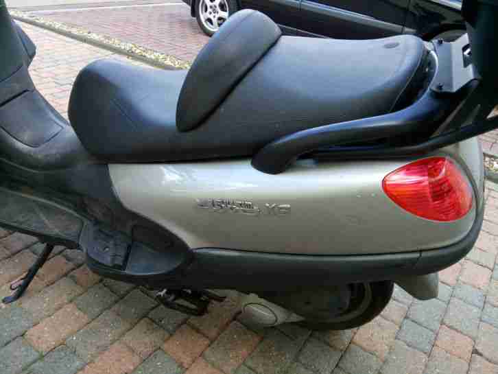 Roller Piaggo X9 125 ccm