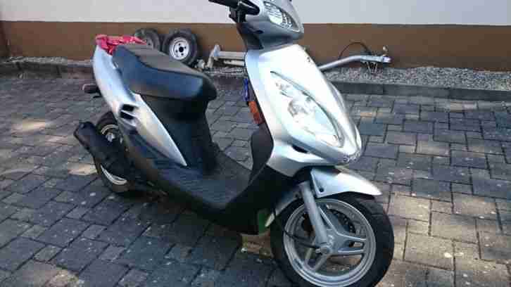 Roller SYM Red Devil 50 zu 95% fahrbereit m Papiere u Schlüssel