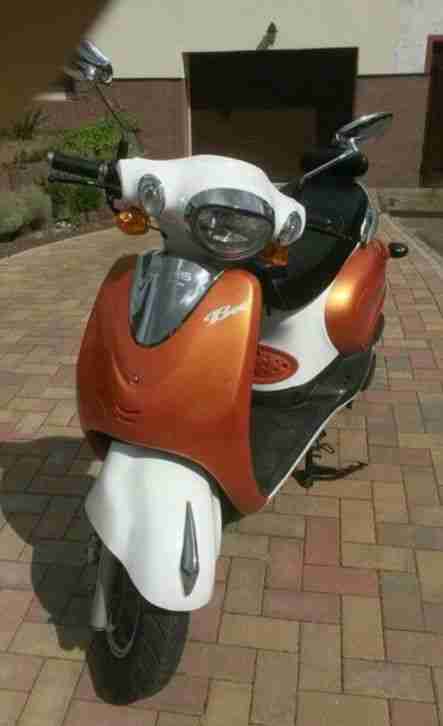 Roller Sachs Bee 125 ccm 2750 Km