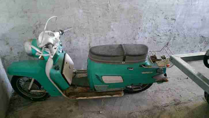 .Roller Tatran 125,Scheunenpfund,Ersatzteilspender,Motorrad,Moped,Tschechien