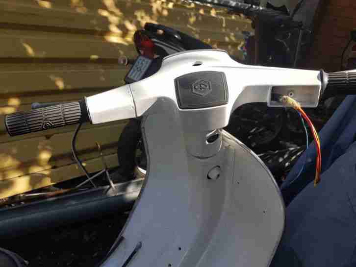 Roller Vespa 50