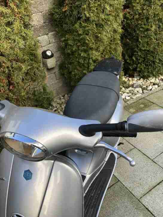 Roller Vespa Piaggio ET 4 / M 04 , 125 ccm