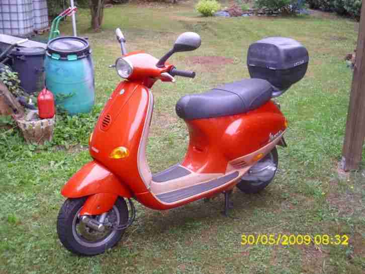 Vespa Piaggio ET2