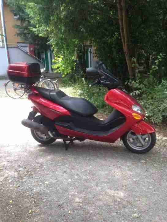 Roller Yamaha Majesti 125