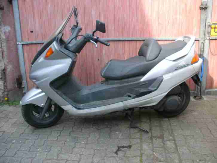 Roller Yamaha Majesty YP 250