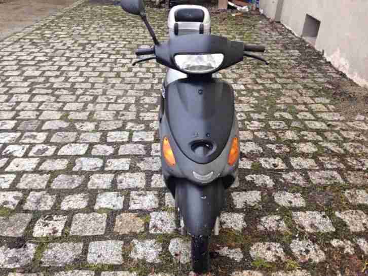 Roller Zhongyu zy50qt 7 Motorroller 50ccm mit Kennzeichen bis 28.Februar 2015