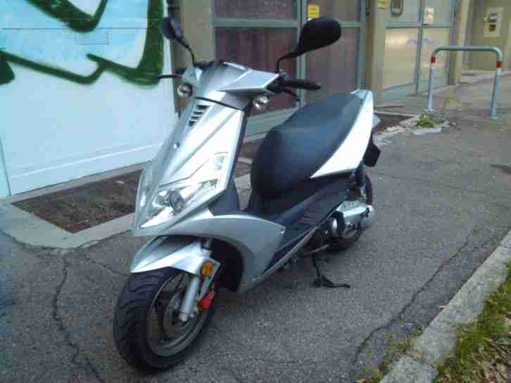 Roller neuwertig 50cc