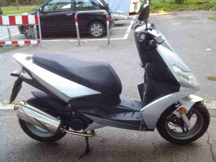 Roller neuwertig 50cc