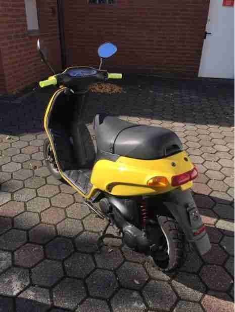 Roller piaggio Baujahr 2001