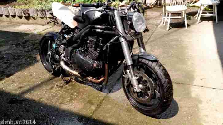 Rolling Chassis: Triumph Daytona Speed Triple 955 Rahmen USD Gabel STREETFIGHTER