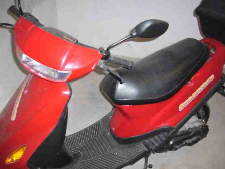 Roter Scooter 50 Motor