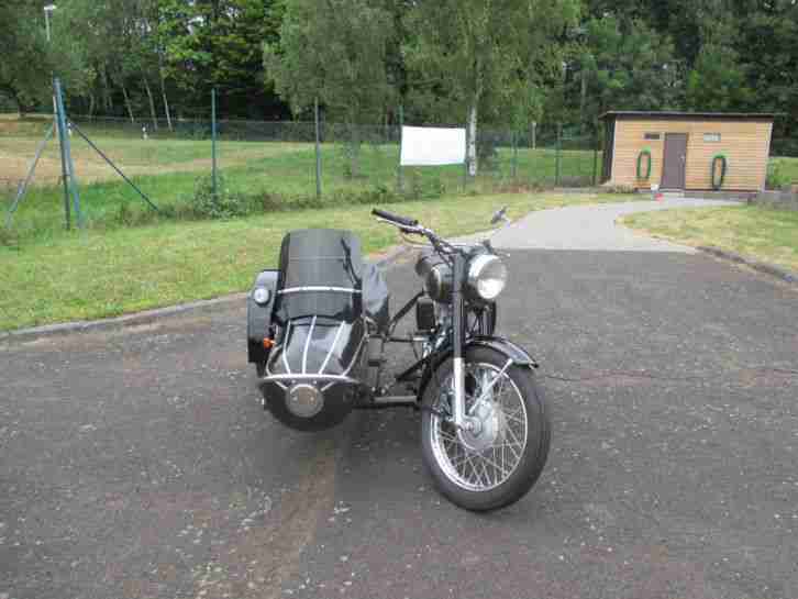 Royal Enfield 500 ES Gespann