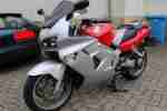 SCHLACHTFEST Honda VFR800 MOTOR TOP TEILE