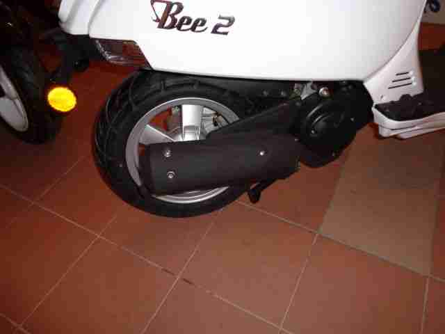 SFM BEE 2 Sachs 50 auch als Mofa schwarz oder Weiss