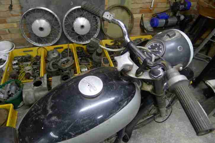 SIMSON AWO SPORT + 1000 Teile